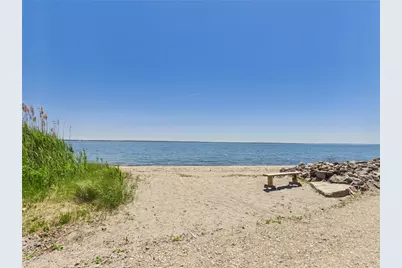 112 Longmeadow Avenue, Warwick, RI 02889 - Photo 37
