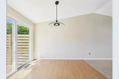 112 Longmeadow Avenue, Warwick, RI 02889 - Photo 15