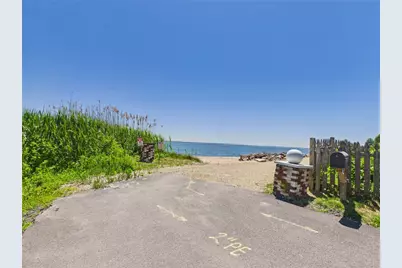 112 Longmeadow Avenue, Warwick, RI 02889 - Photo 35