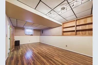112 Longmeadow Avenue, Warwick, RI 02889 - Photo 27