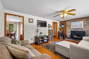 105 Walmer Ave, East Providence, RI 02914 - Photo 3