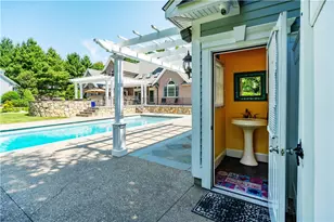 7 Josephine Dr, Smithfield, RI 02917 - Photo 45