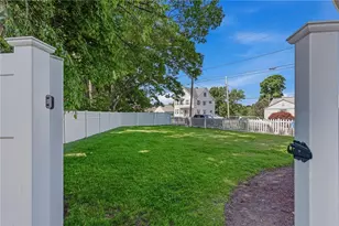 1175 Lonsdale Ave, Lincoln, RI 02865 - Photo 39