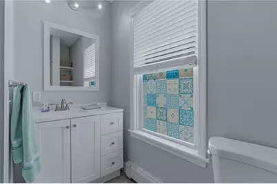 1175 Lonsdale Avenue, Lincoln, RI 02865 - Photo 17