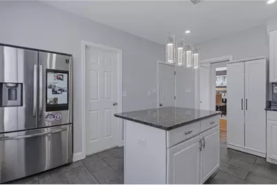 1175 Lonsdale Avenue, Lincoln, RI 02865 - Photo 5
