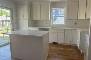 7 Kinsman St, Cumberland, RI 02864 - Photo 5