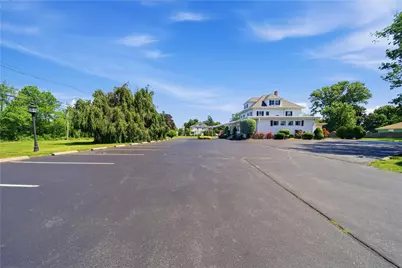 982 Warwick Avenue, Warwick, RI 02888 - Photo 11