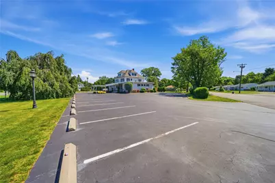 982 Warwick Avenue, Warwick, RI 02888 - Photo 13