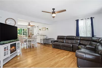 10 Darton Street, Coventry, RI 02816 - Photo 5