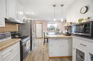 57 Twin Lakes Ave, Coventry, RI 02816 - Photo 9