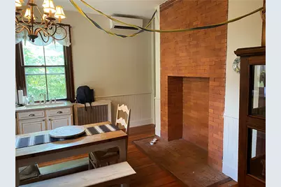 12 Clarke Street, Newport, RI 02840 - Photo 3