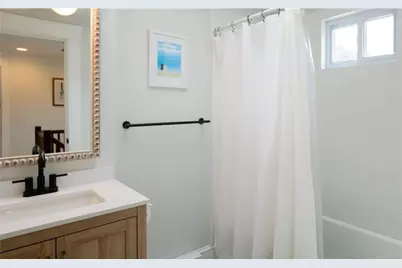 122 Ruggles Avenue, Newport, RI 02840 - Photo 29