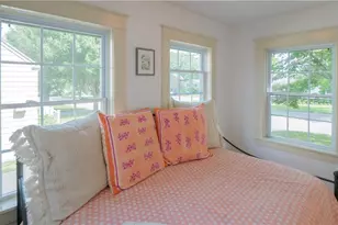 122 Ruggles Ave, Newport, RI 02840 - Photo 21