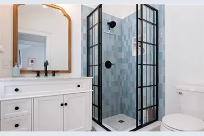 122 Ruggles Avenue, Newport, RI 02840 - Photo 35
