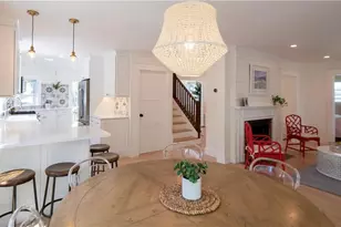 122 Ruggles Ave, Newport, RI 02840 - Photo 7