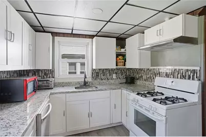 28 Orlo Avenue, East Providence, RI 02914 - Photo 5