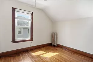 28 Orlo Ave, East Providence, RI 02914 - Photo 23