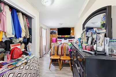 196 Simmonsville Avenue, Johnston, RI 02919 - Photo 9