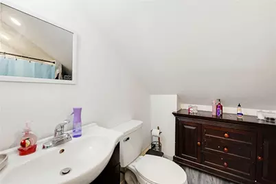 196 Simmonsville Avenue, Johnston, RI 02919 - Photo 19