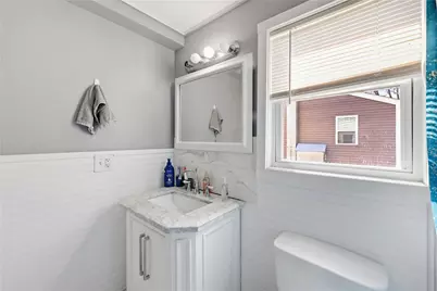 196 Simmonsville Avenue, Johnston, RI 02919 - Photo 7