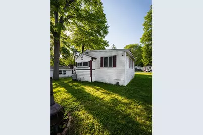 10 Woodridge Drive, Burrillville, RI 02839 - Photo 15