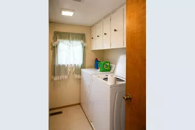 10 Woodridge Drive, Burrillville, RI 02839 - Photo 13