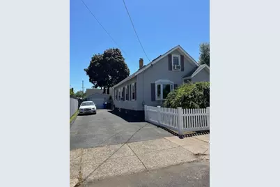 217 Evergreen Street, Pawtucket, RI 02861 - Photo 3