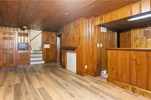 20 Bowen St, East Providence, RI 02916 - Photo 19