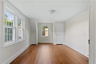20 Bowen St, East Providence, RI 02916 - Photo 11