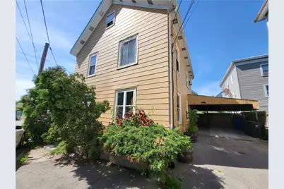 127 Sherman Street, Pawtucket, RI 02860 - Photo 1