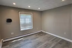 127 Sherman St, Pawtucket, RI 02860 - Photo 5