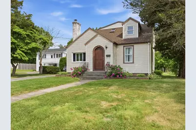 82 Wells Street, Westerly, RI 02891 - Photo 3