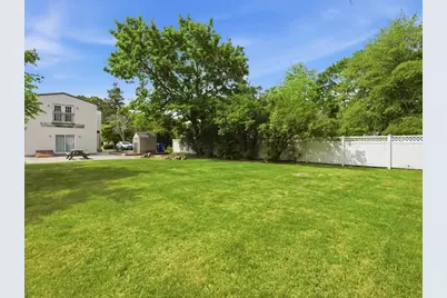 82 Wells Street, Westerly, RI 02891 - Photo 5