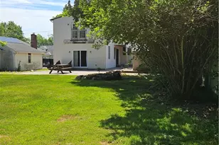 82 Wells St, Westerly, RI 02891 - Photo 41