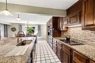 43 Follett St, Cumberland, RI 02864 - Photo 11