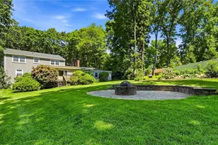 43 Follett St, Cumberland, RI 02864 - Photo 35