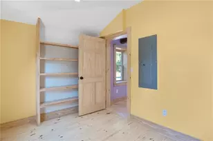 2930 Main Rd, Tiverton, RI 02840 - Photo 11