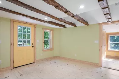2930 Main Road, Tiverton, RI 02840 - Photo 9