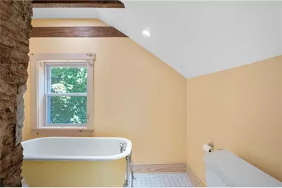 2930 Main Road, Tiverton, RI 02840 - Photo 19