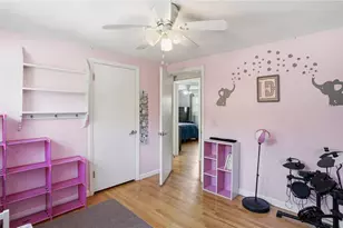 10 Faxon St, West Warwick, RI 02893 - Photo 17