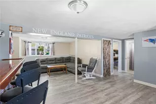 10 Faxon St, West Warwick, RI 02893 - Photo 27