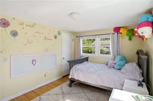10 Faxon St, West Warwick, RI 02893 - Photo 19