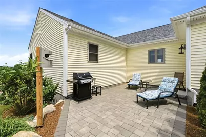 66 Mare Terrace, Portsmouth, RI 02871 - Photo 43