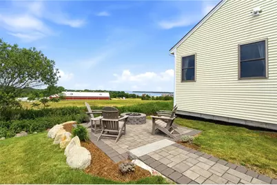 66 Mare Terrace, Portsmouth, RI 02871 - Photo 41
