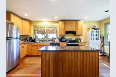 12 Manton Street, Warwick, RI 02818 - Photo 11