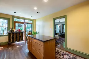 12 Manton St, Warwick, RI 02818 - Photo 9