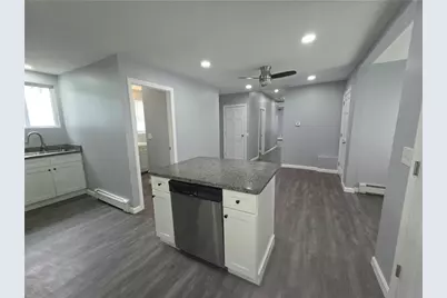 32 Gooding Street, Pawtucket, RI 02860 - Photo 17