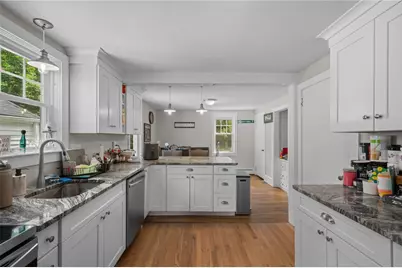 2340 South County Trail, East Greenwich, RI 02818 - Photo 9