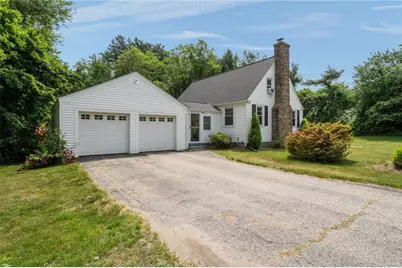 2340 South County Trail, East Greenwich, RI 02818 - Photo 3