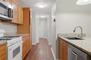 8 Susan Cir, South Kingstown, RI 02879 - Photo 11